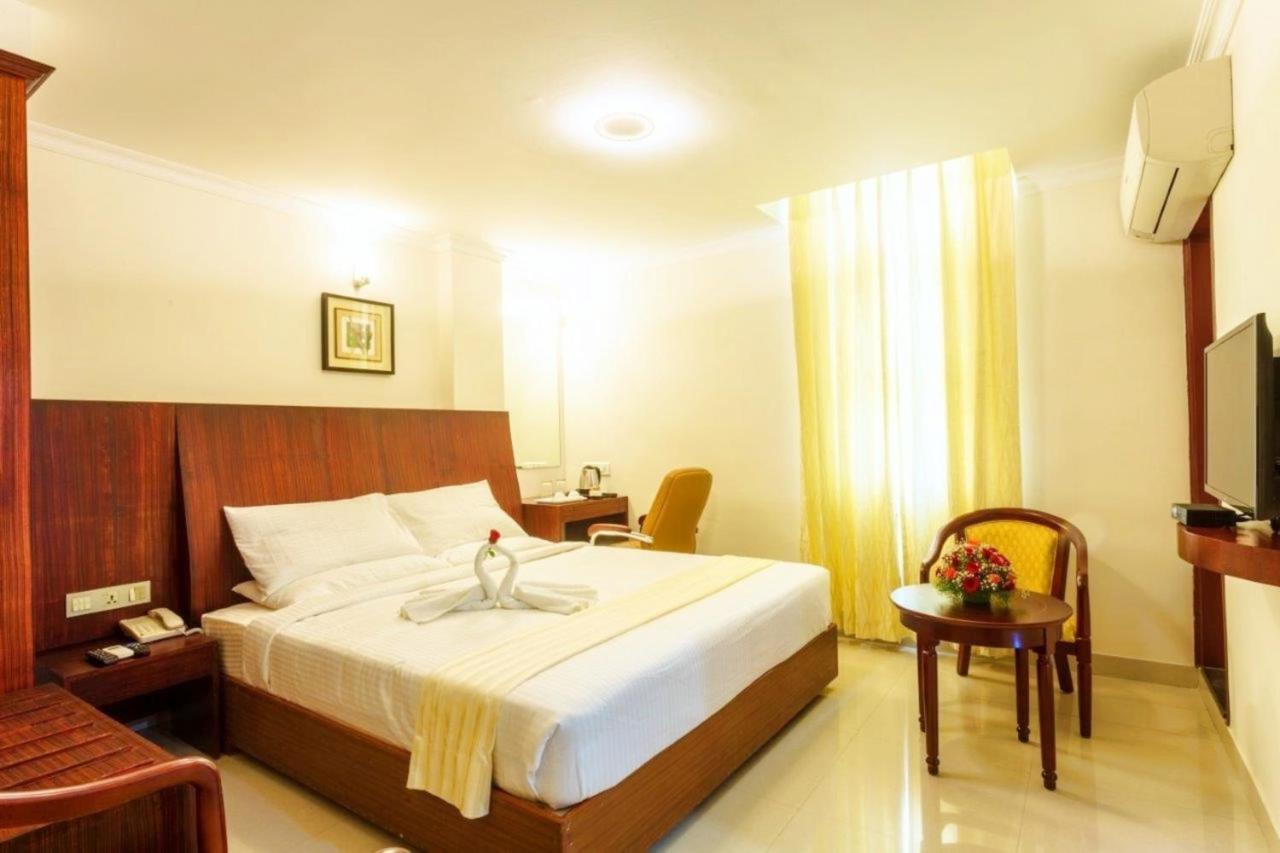 Genx Kr Inn Manyata Bangalore Luaran gambar