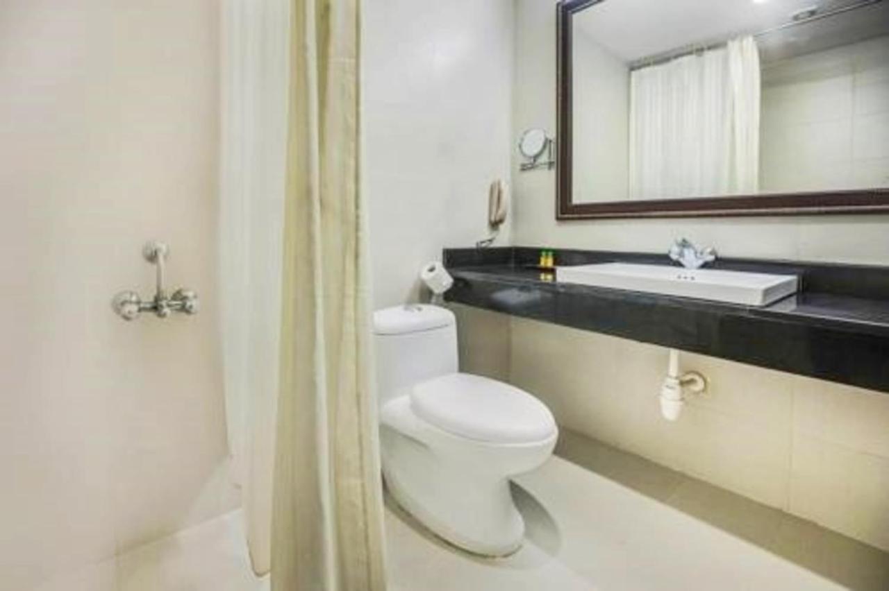Genx Kr Inn Manyata Bangalore Luaran gambar