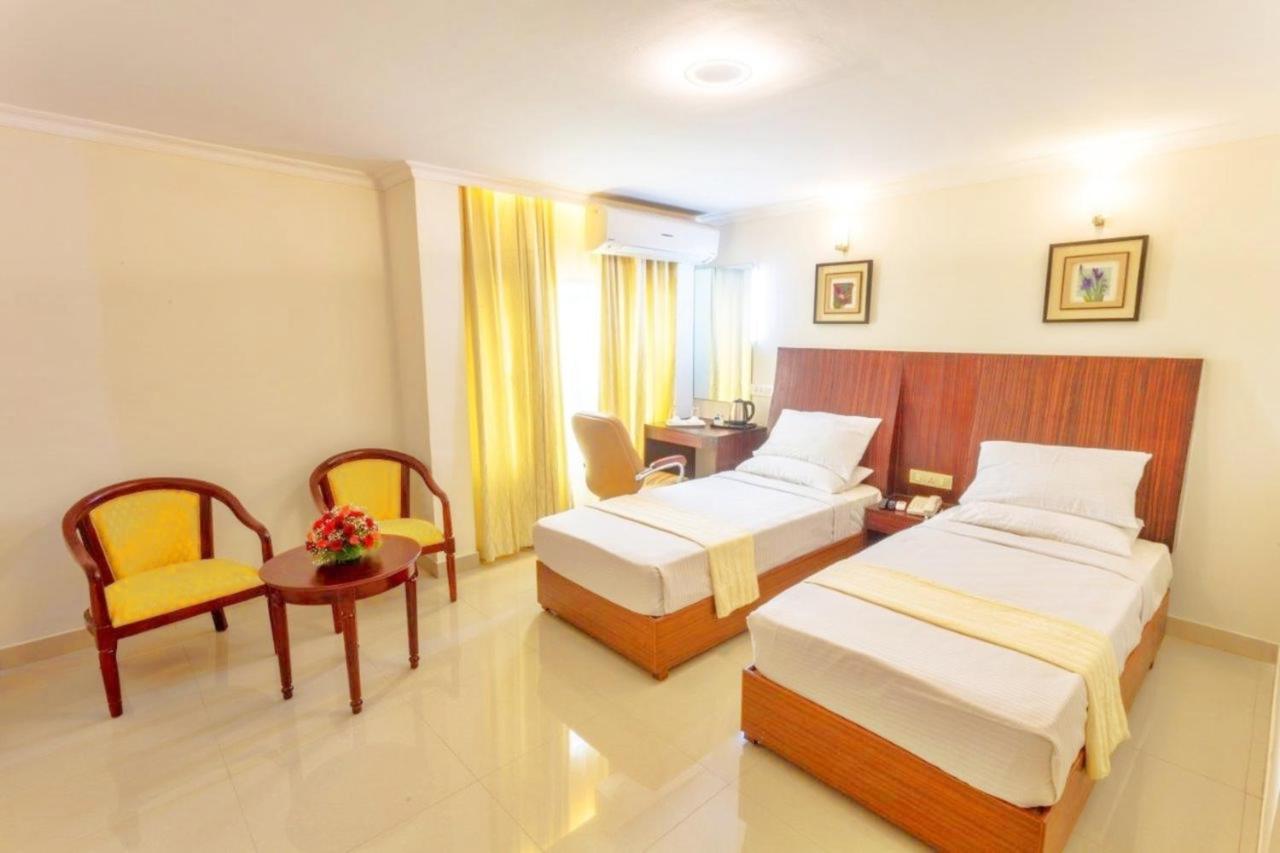 Genx Kr Inn Manyata Bangalore Luaran gambar